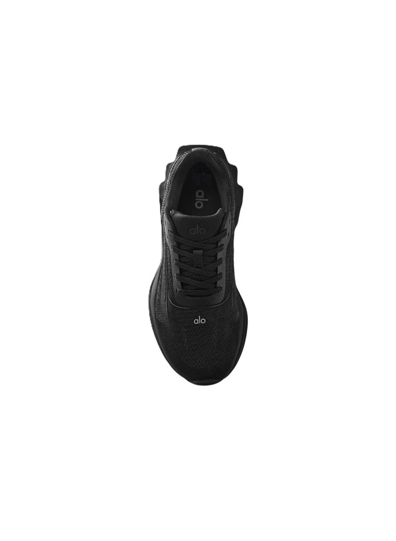Alo Yoga Alo Runner Sports Shoes Black - Image 4
